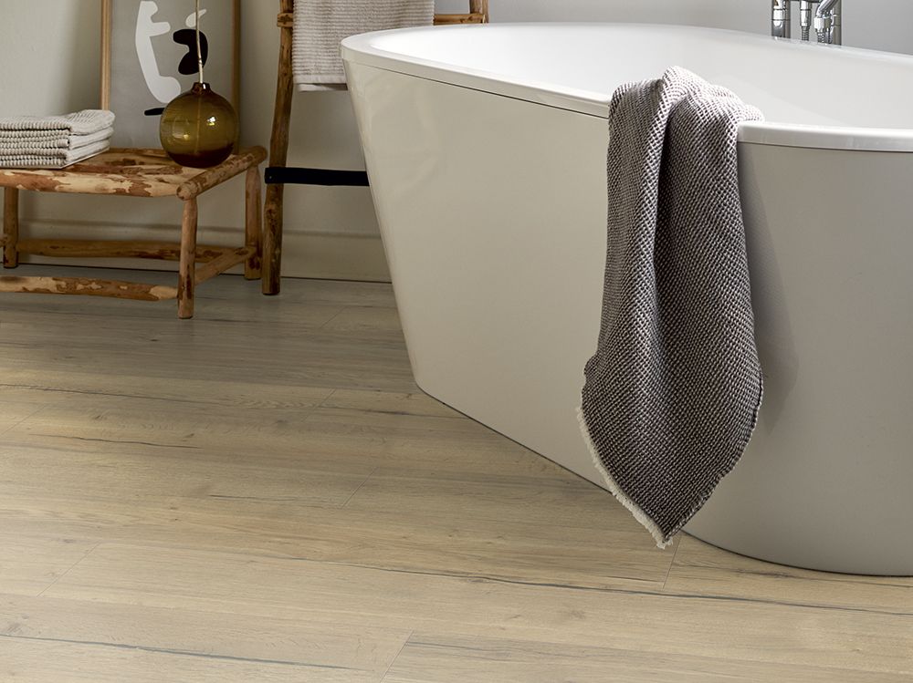 Ламінат Egger Home Classic 4V Aqua+ CT EHL106 Дуб Крестон натуральний
