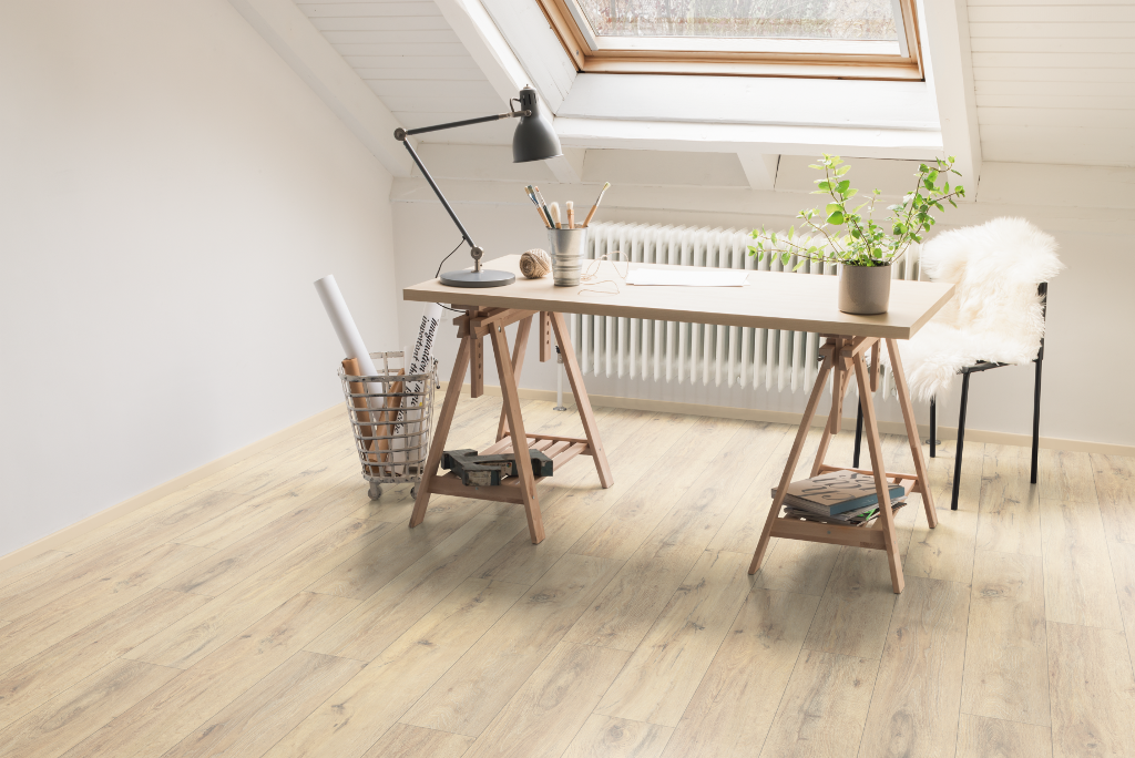 Ламінат Egger NatureSense 8/32 Classic 4V EL2805 Дуб паркетний