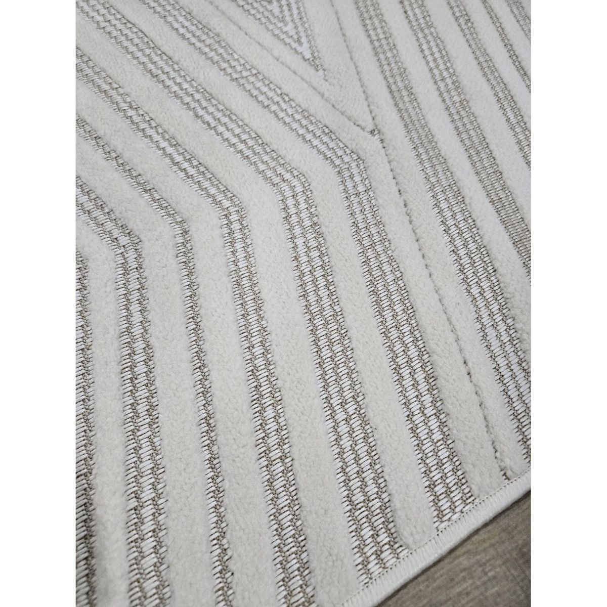 Килим Greencarpet Dolche 3300A CREAM / CREAM