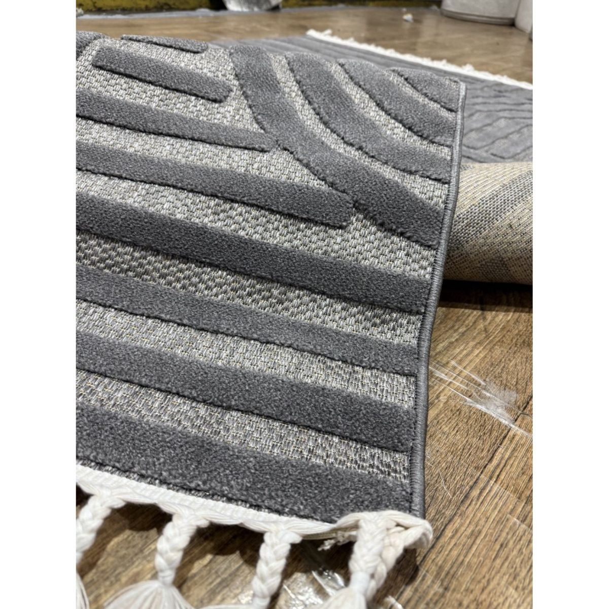 Килим Greencarpet Dolche 3606C ANTRACITE/ANTRACITE