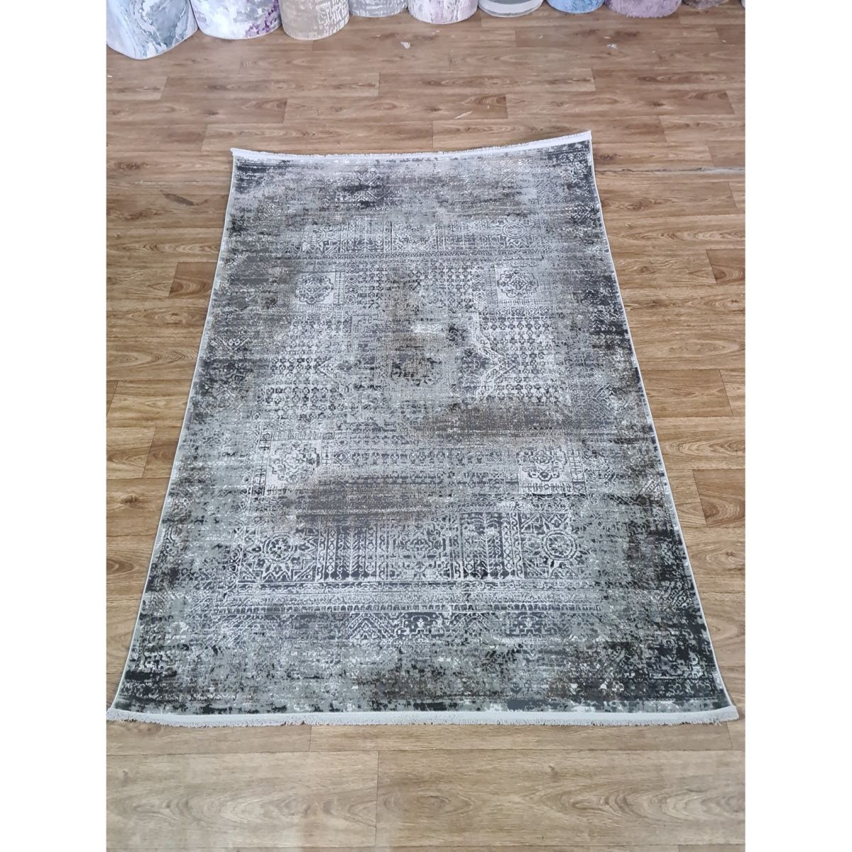 Килим Greencarpet Imparator 02928A CREAM/MINK
