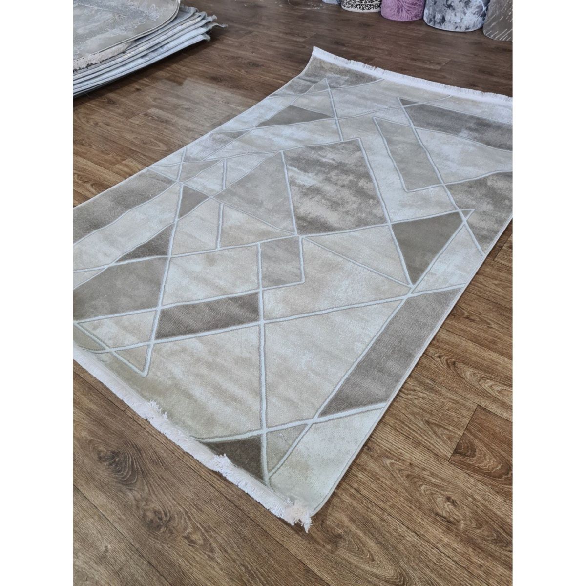Килим Greencarpet Lumy 0179LB L. BEIGE / CREAM