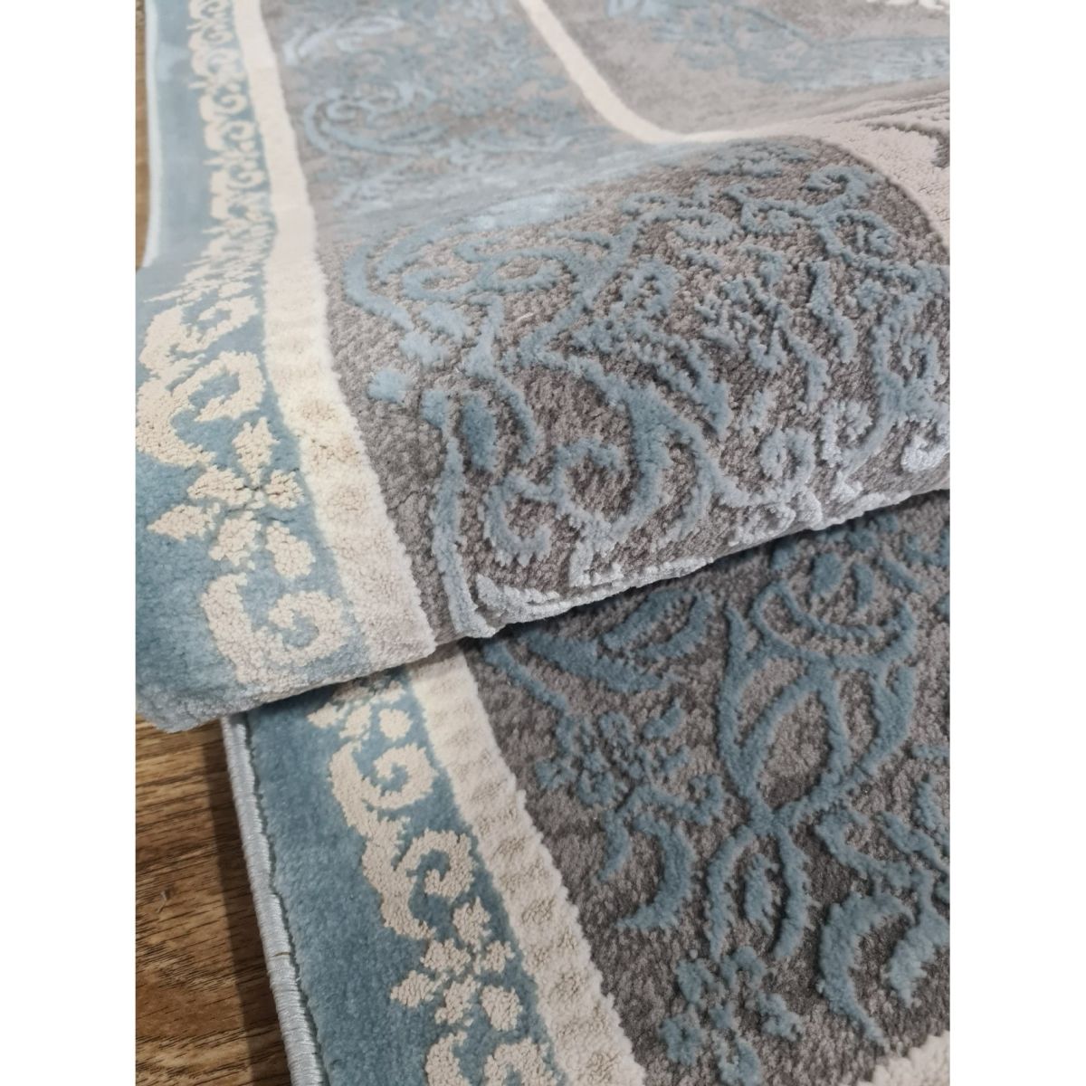 Килим Greencarpet Luxury 05986D D.GREY HB / BLUE
