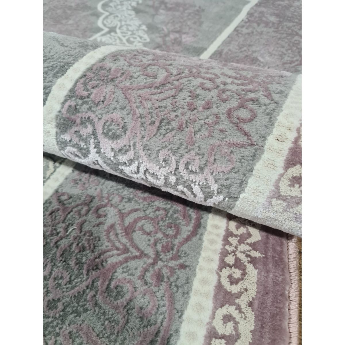 Килим Greencarpet Luxury 05986D D.GREY HB / LILAC