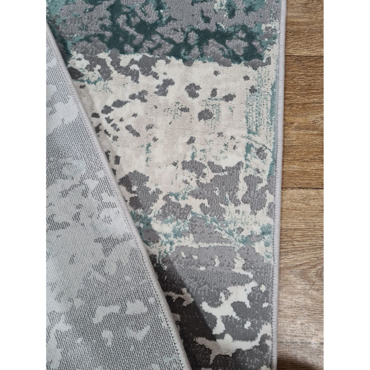 Килим Greencarpet Luxury 06047B BEIGE / L.TURQUOISE