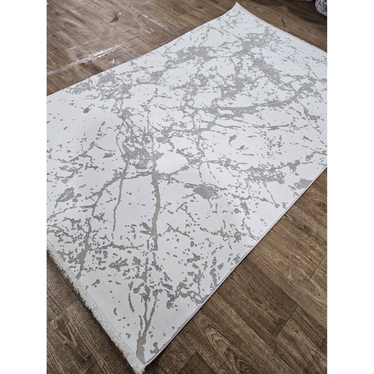 Килим Greencarpet MONOX F030B CREAM