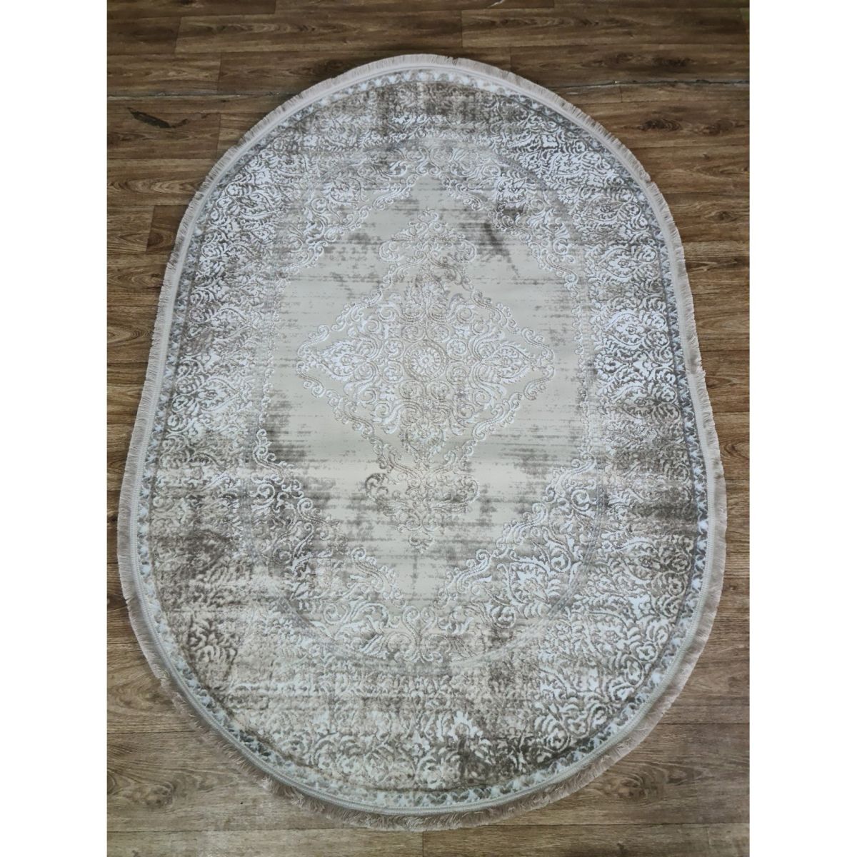 Килим Greencarpet Odessa D703BC POLY. IVORY / CREAM