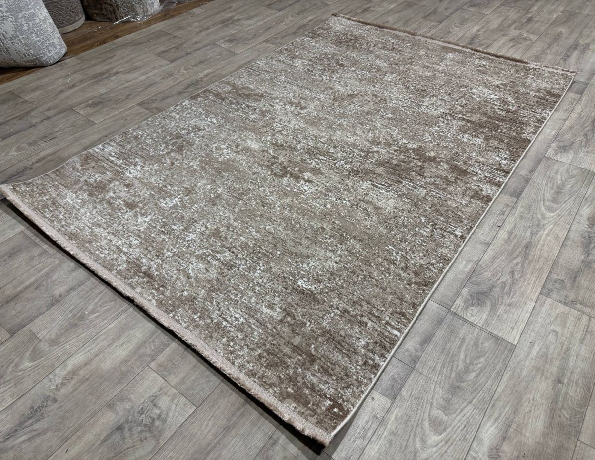 Килим Greencarpet Odessa Plus 14529A L.BROWN