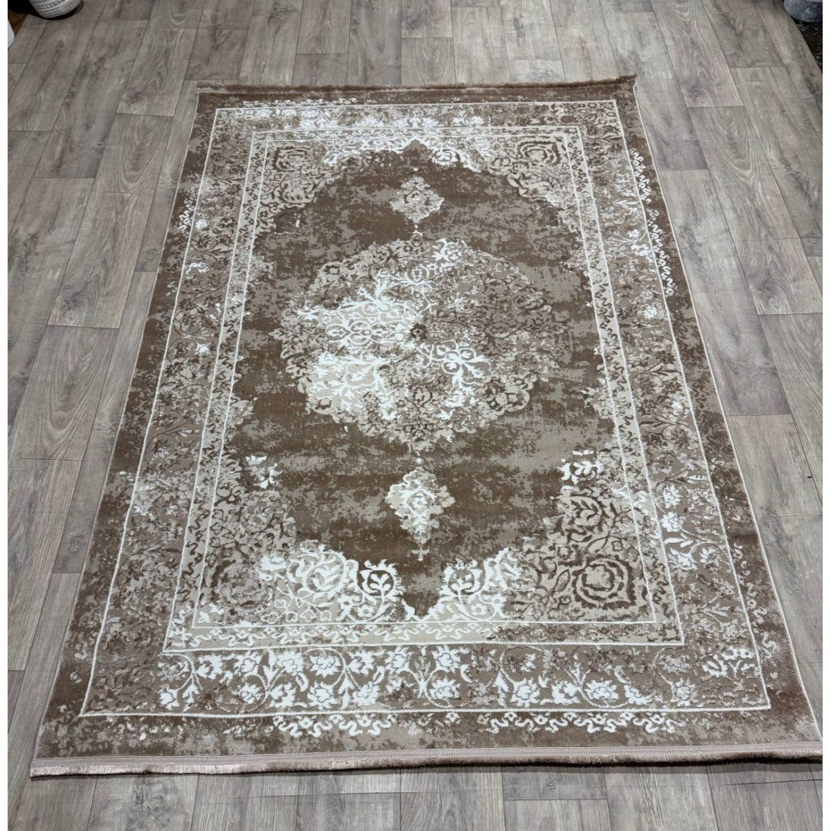 Килим Greencarpet Odessa Plus 14530A L.BROWN