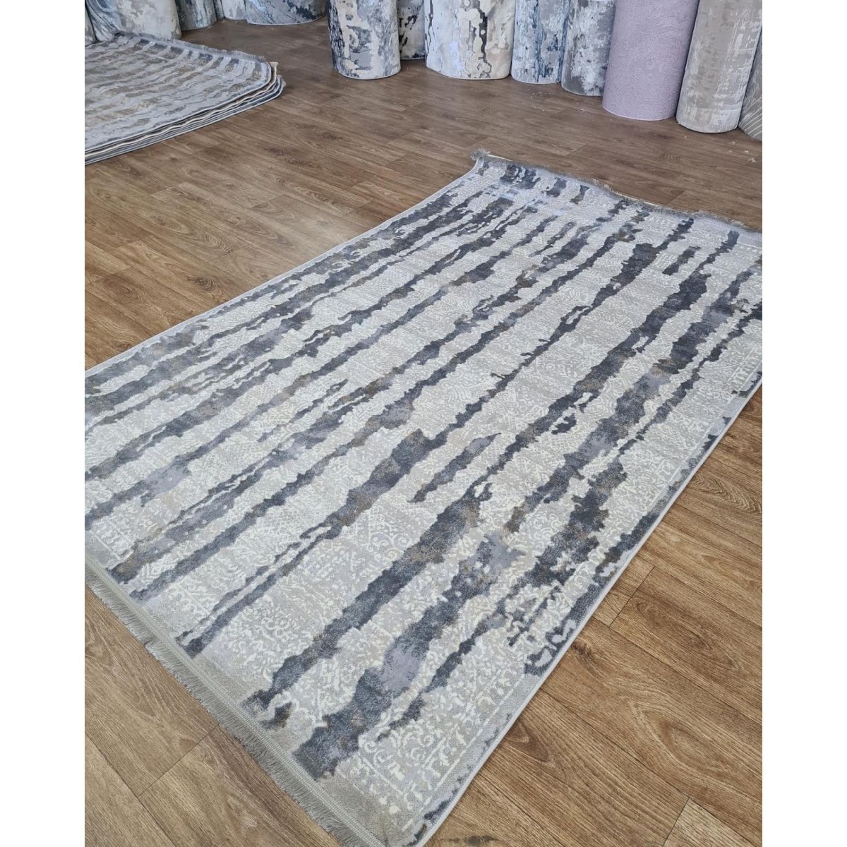 Килим Greencarpet Picasso 5793B GREY / GREY