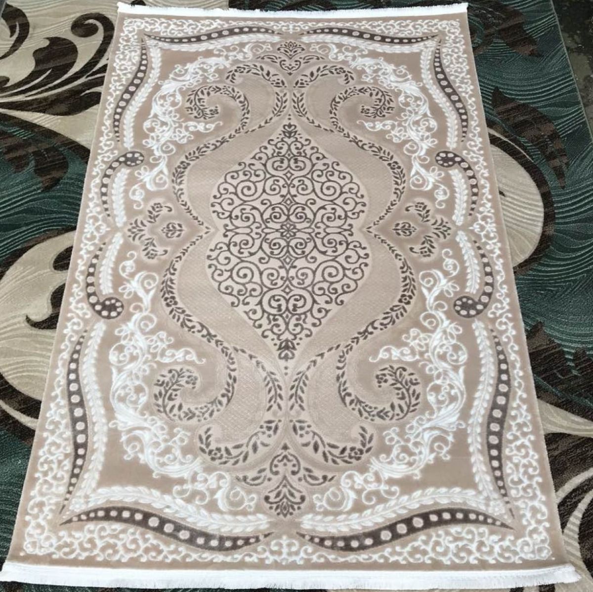 Ковер Mirza 5741 Beige - C. Beige
