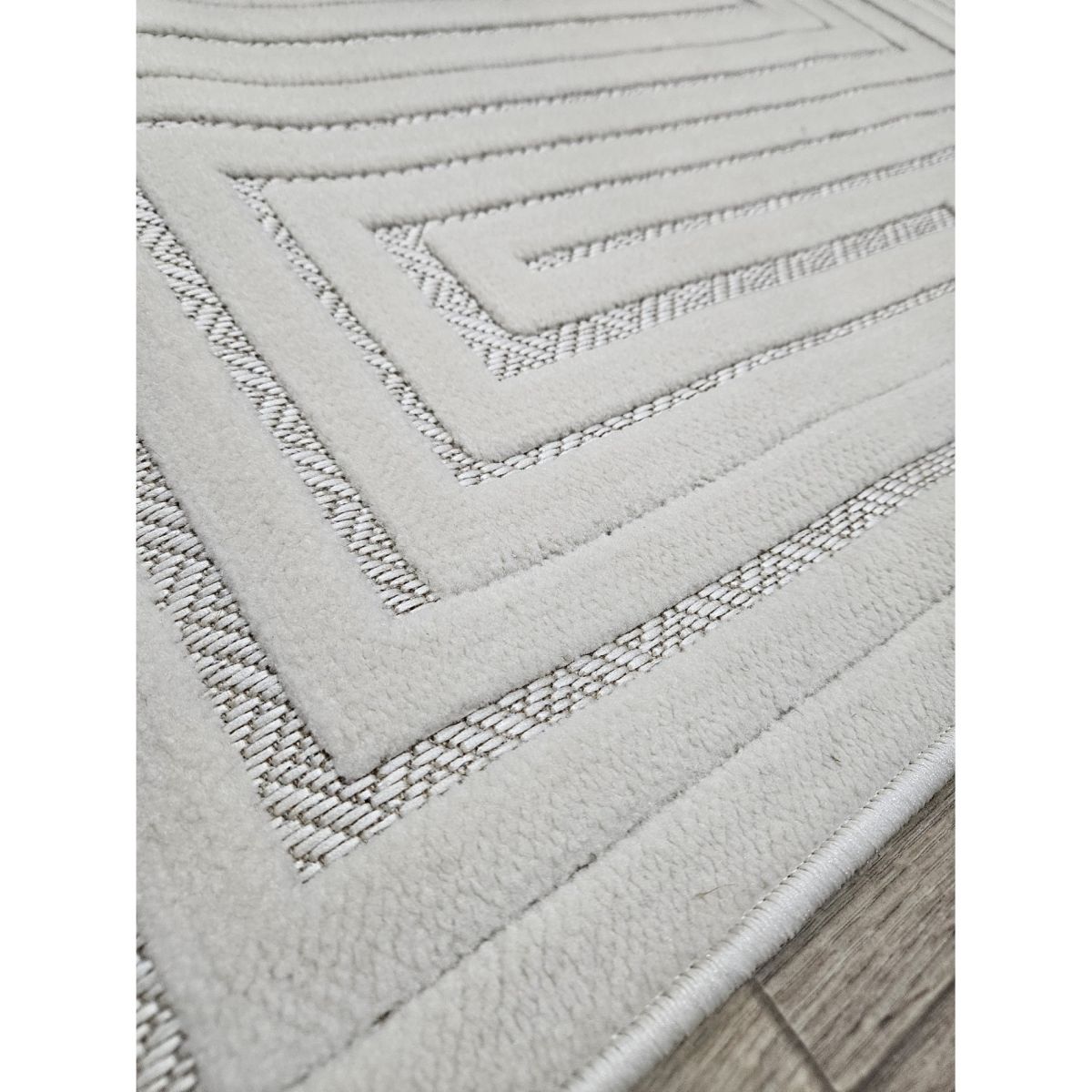 Килимова доріжка Greencarpet Dolche 3089H CREAM / CREAM
