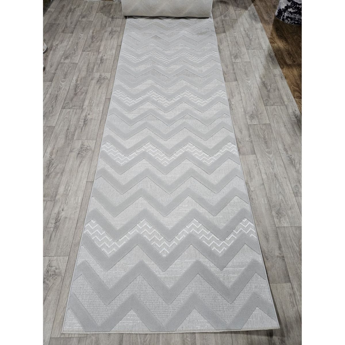 Килимова доріжка Greencarpet Dolche 4037B CREAM / L.GREY