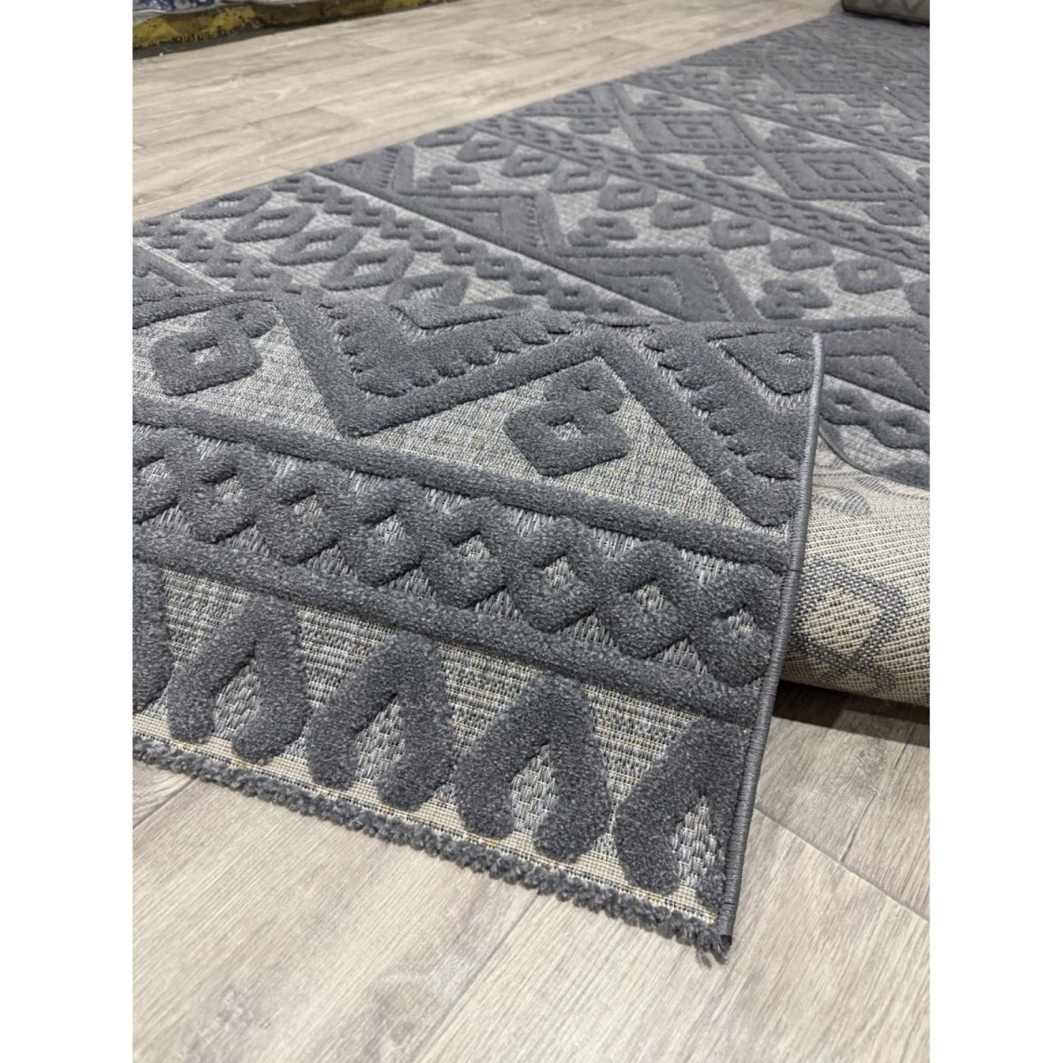Килимова доріжка Greencarpet Dolche 4198A ANTRACITE/ANTRACITE