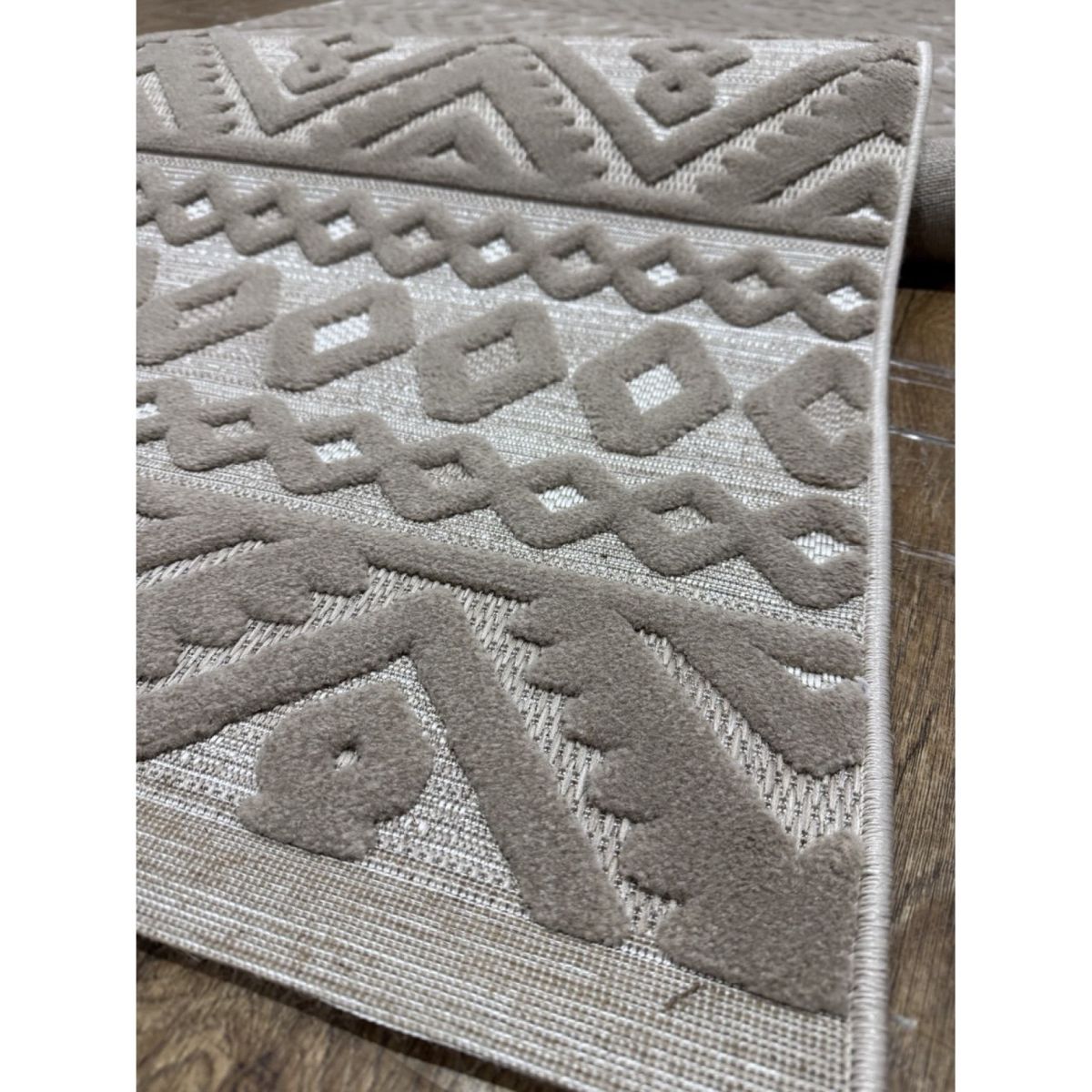 Килимова доріжка Greencarpet Dolche 4198A CREAM / VIZON