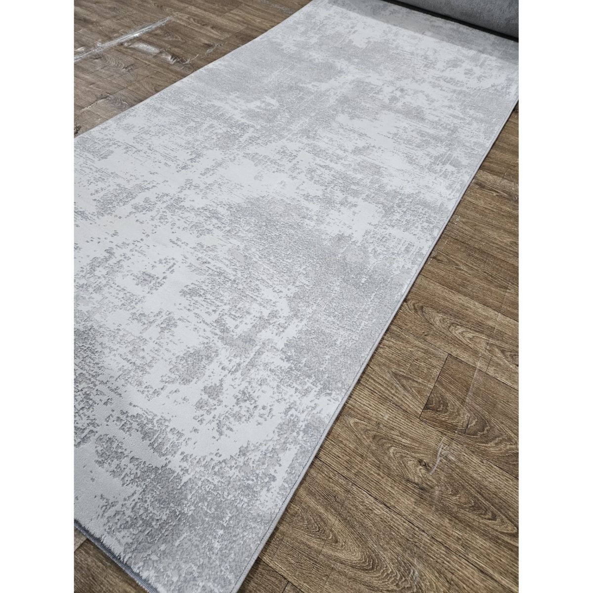 Килимова доріжка Greencarpet Inovasyion 3130A ICE GREY / CREAM