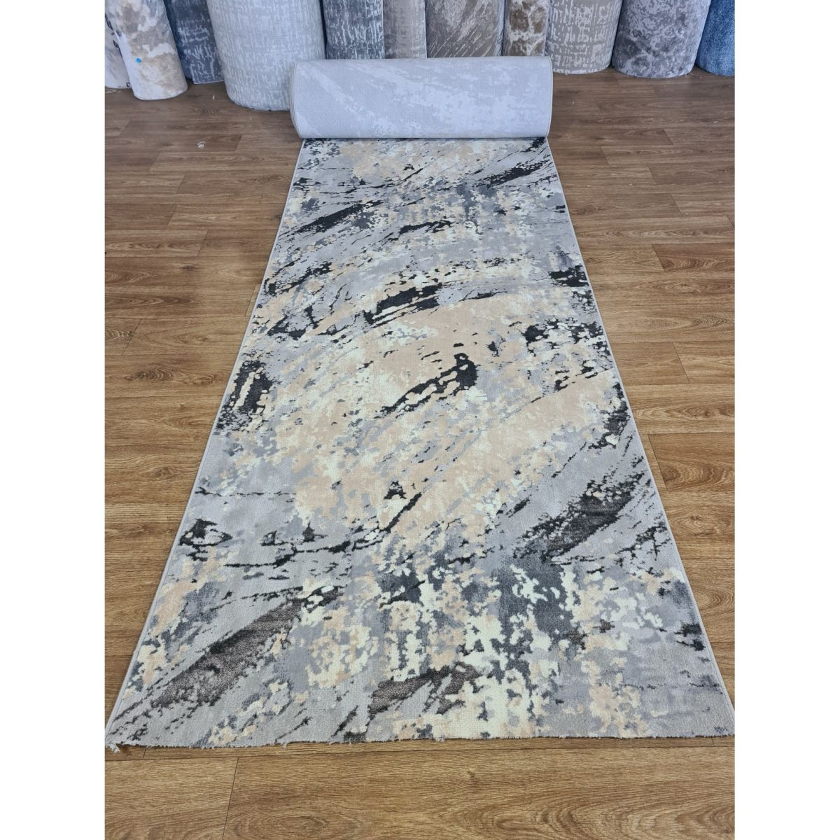 Ковровая дорожка Greencarpet Moda 4576 BEIGE / L.GREY
