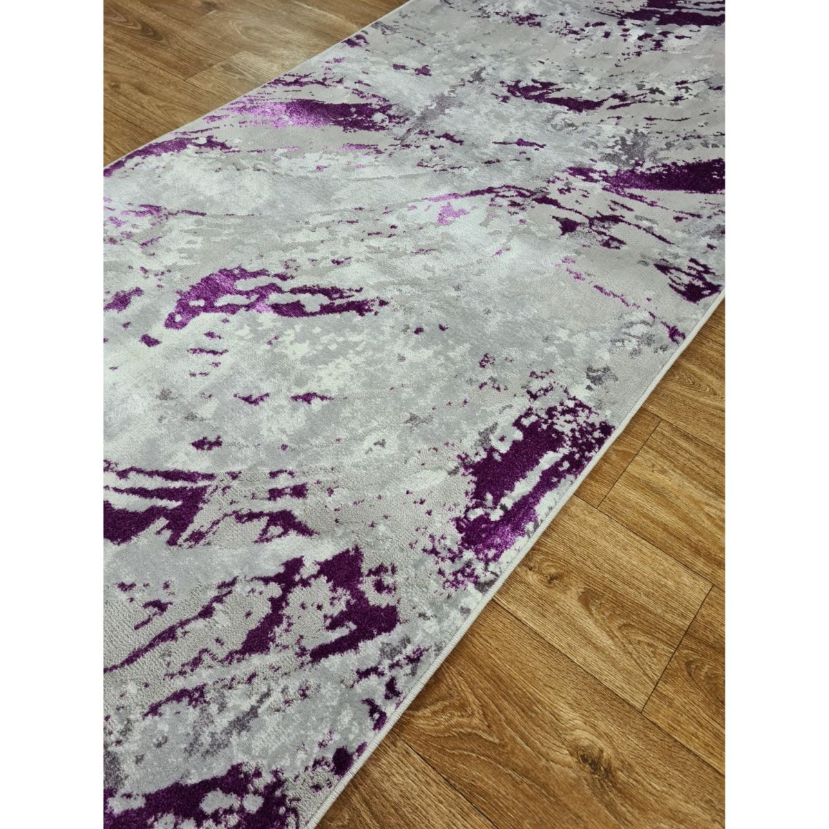 Килимова доріжка Greencarpet Moda 4576 LILAC / VIZON GREY