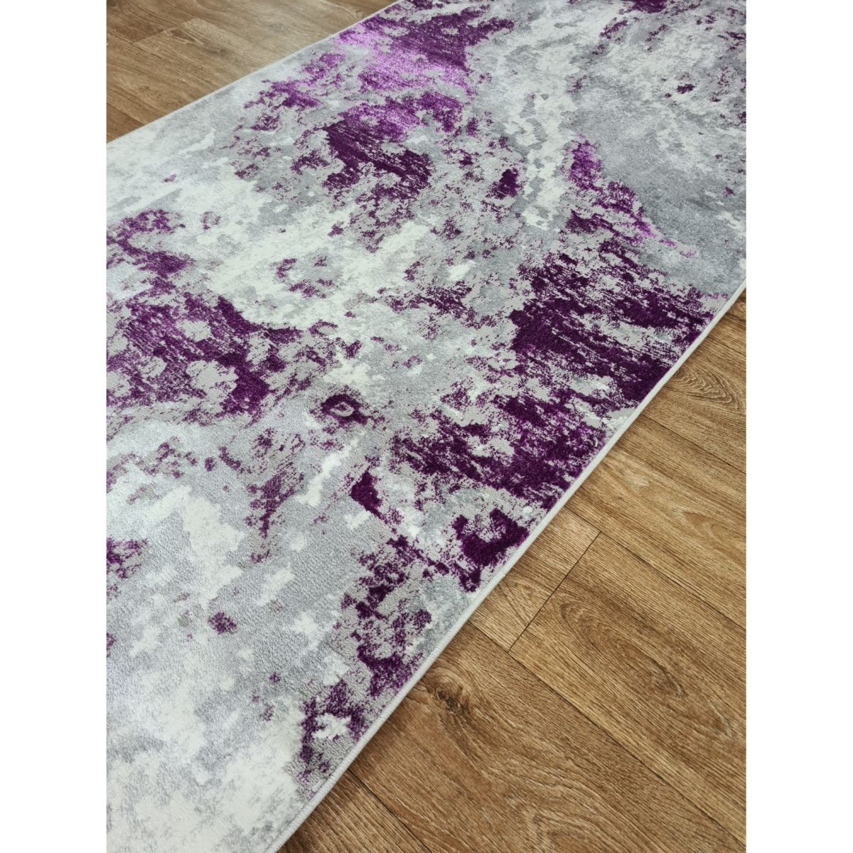 Килимова доріжка Greencarpet Moda 4591A LILAC / VIZON GRI HB