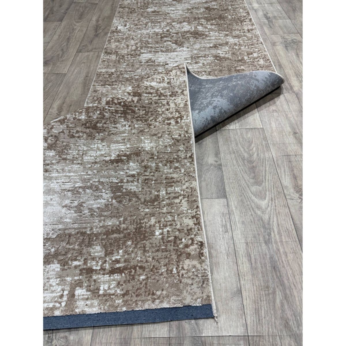 Килимова доріжка Greencarpet Odessa Plus 14528A L.BROWN