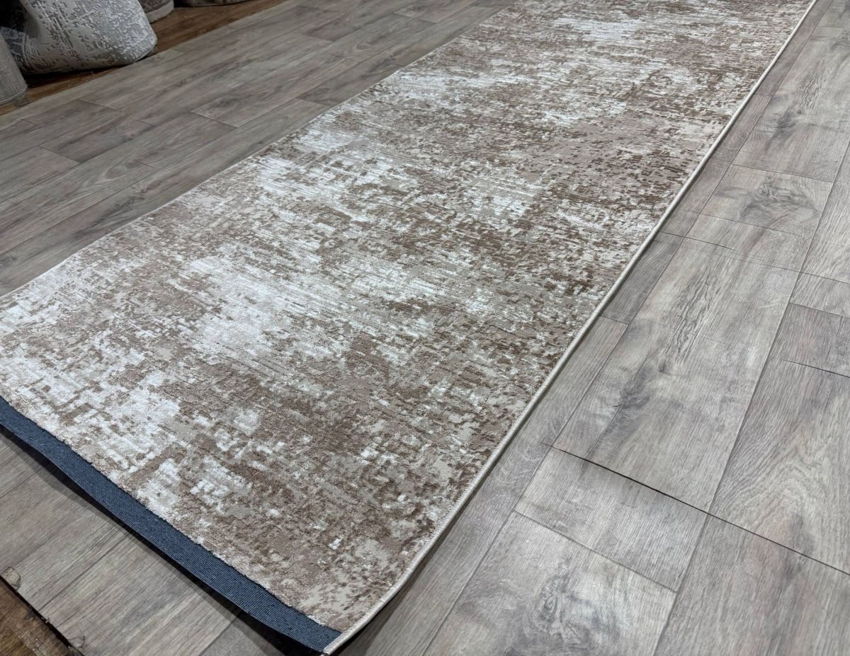 Килимова доріжка Greencarpet Odessa Plus 14528A L.BROWN