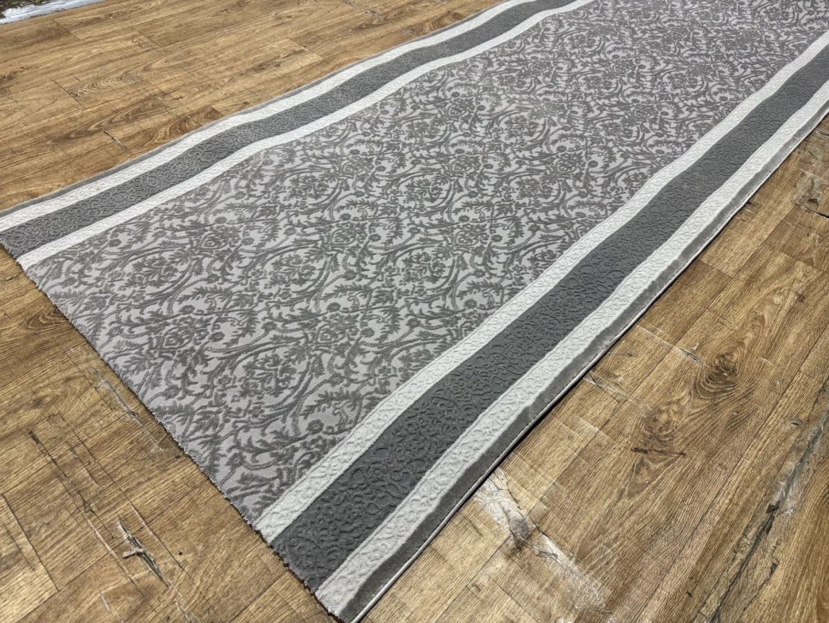Килимова доріжка Greencarpet Tempo 8125 GREY / C. POLY. D. GREY