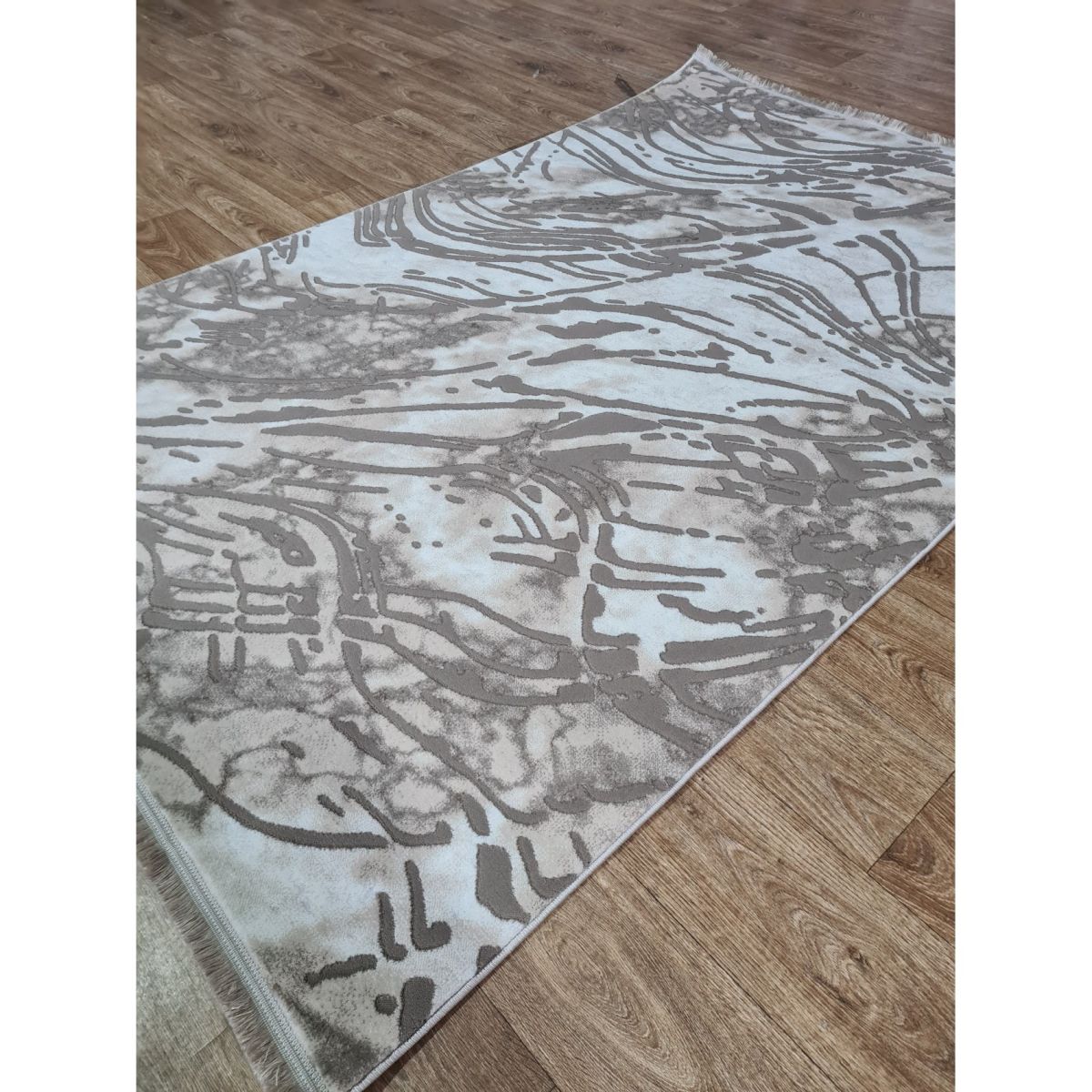 Килим Greencarpet Odessa E311AD CREAM / L. BEIGE