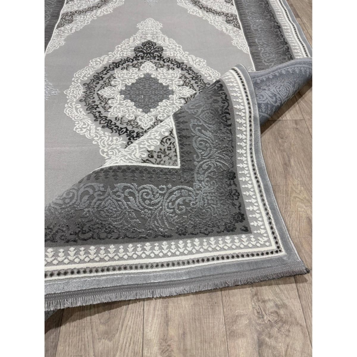 Килим Greencarpet Odessa Plus 13560B GREY