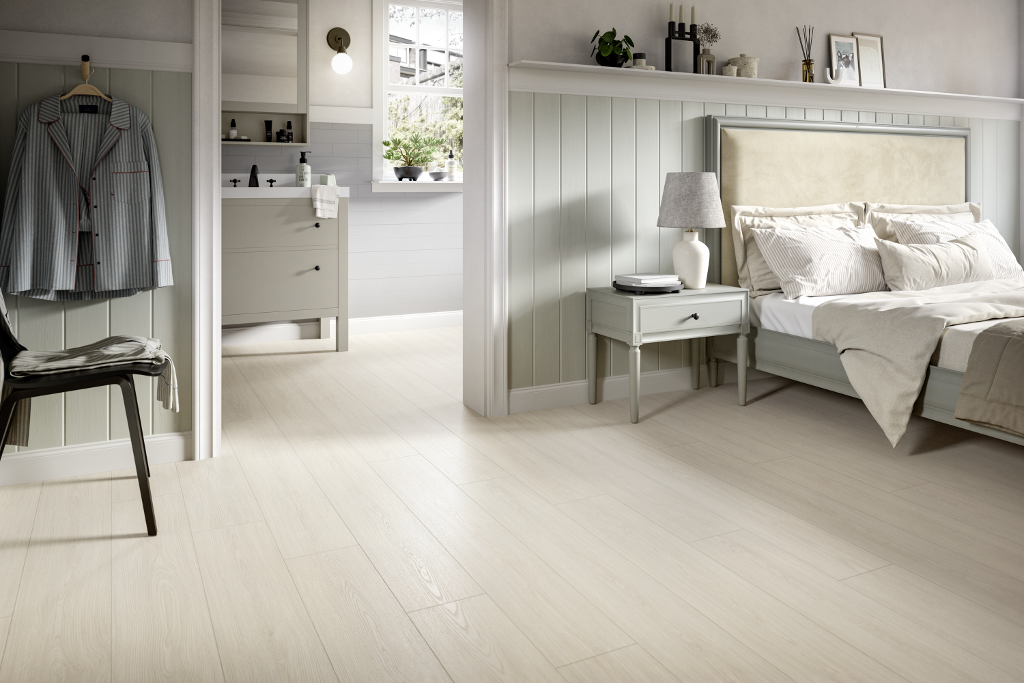 Ламинат Egger Home Classic 4V Aqua+ EL2150 Дуб Казелла білий