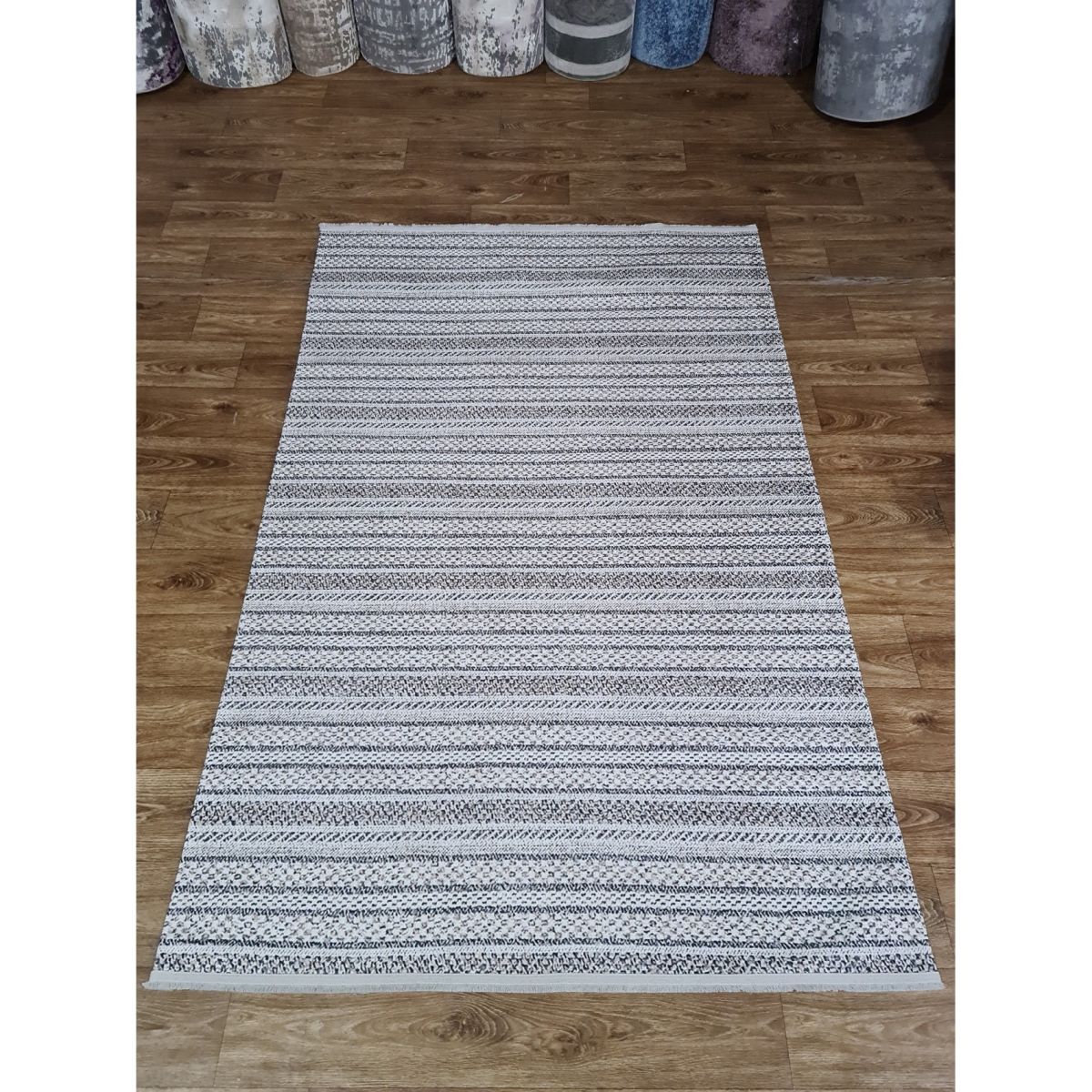 Килим Greencarpet Dekoratif MT0009 BEIGE/BLACK