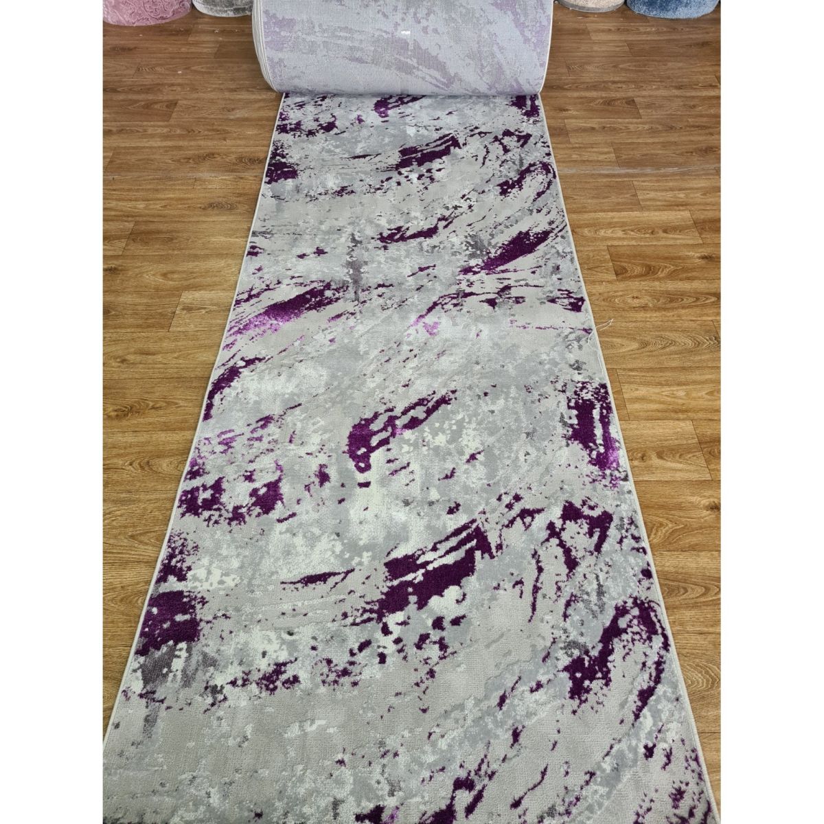 Ковровая дорожка Greencarpet Moda 4576 LILAC / VIZON GREY
